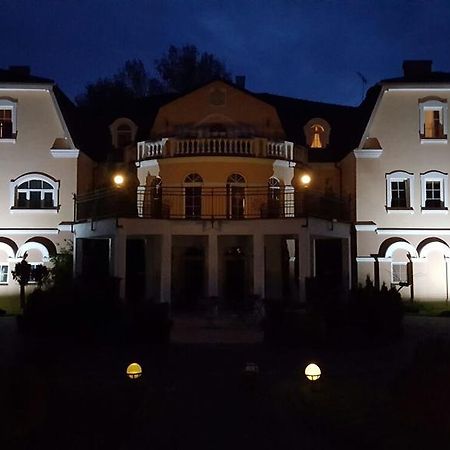 Hotel Regius Opole Buitenkant foto