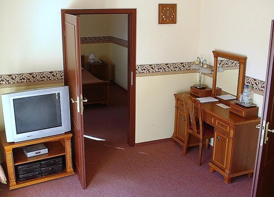 Hotel Regius Opole Kamer foto