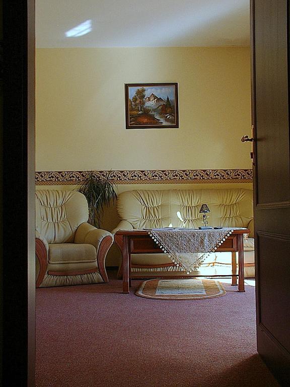 Hotel Regius Opole Buitenkant foto