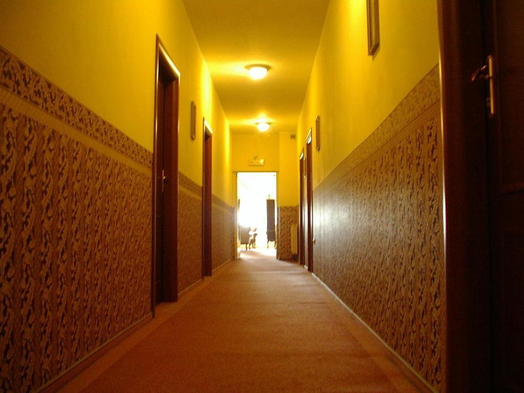 Hotel Regius Opole Buitenkant foto